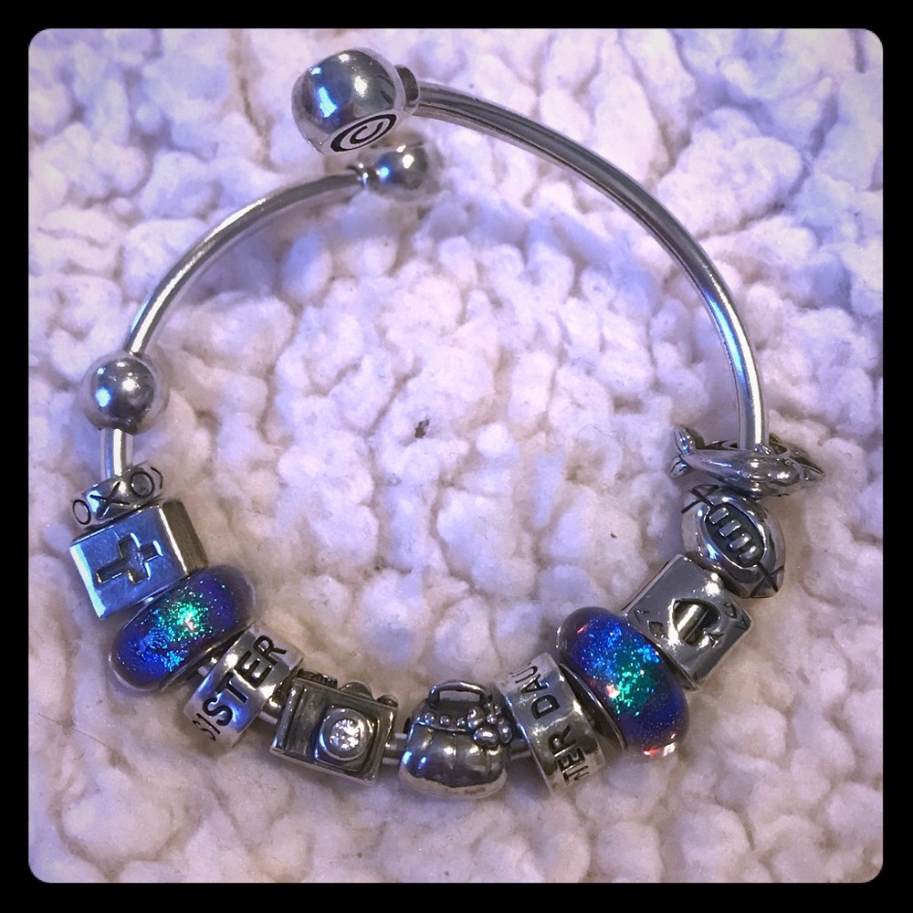 💫Gorgeous Chamilia bracelet